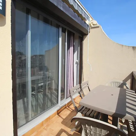 דירה Studio 4 Personnes Dans Une Avec Piscine Plus Parking